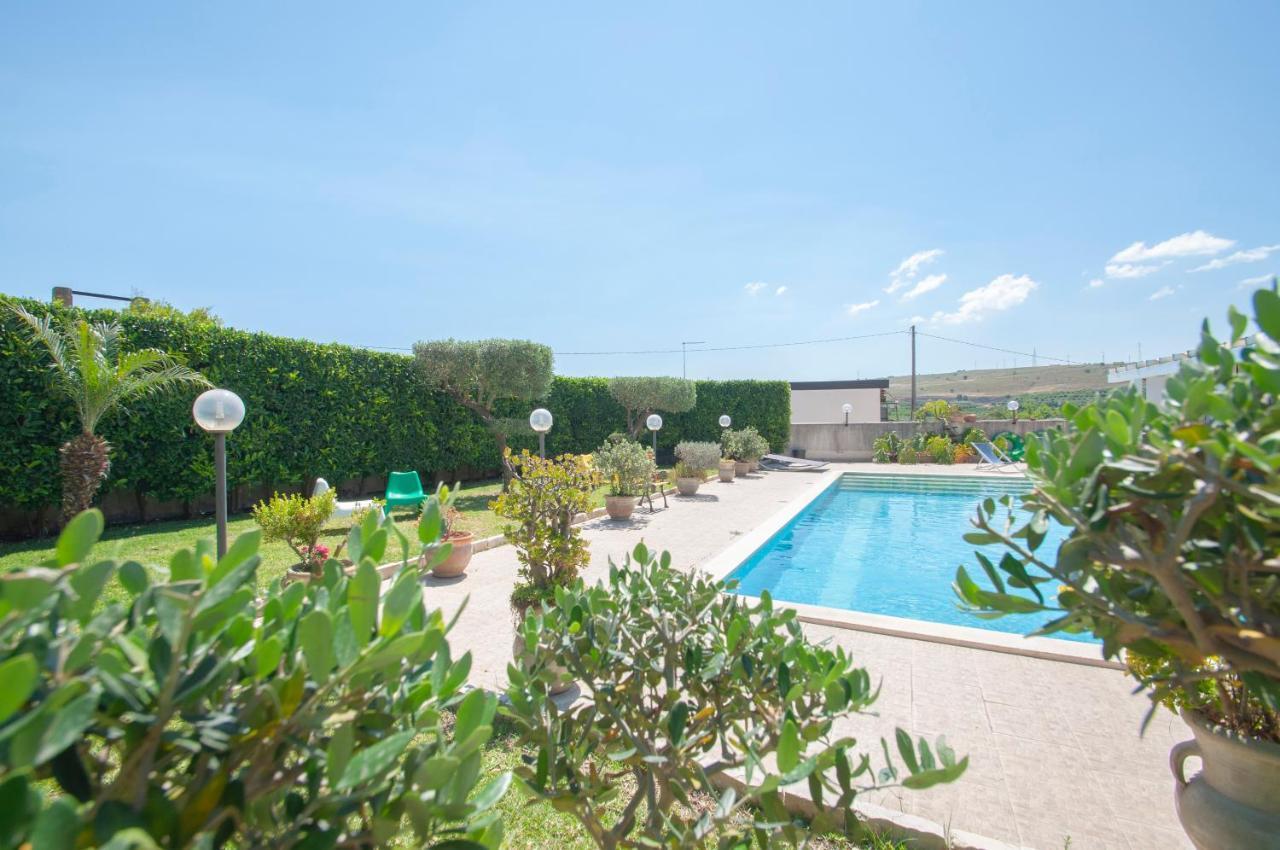 B&B Vittoria House Carlentini Buitenkant foto