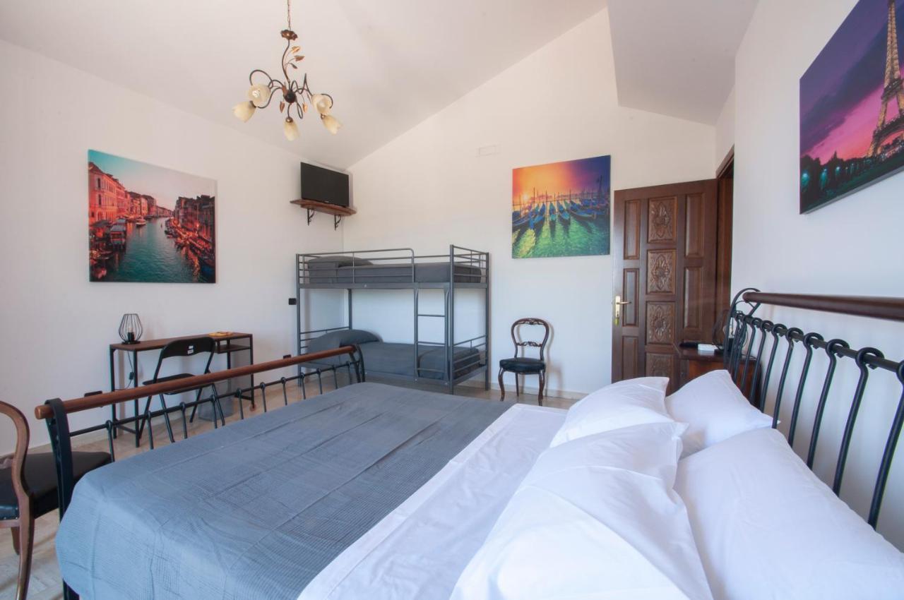 B&B Vittoria House Carlentini Buitenkant foto